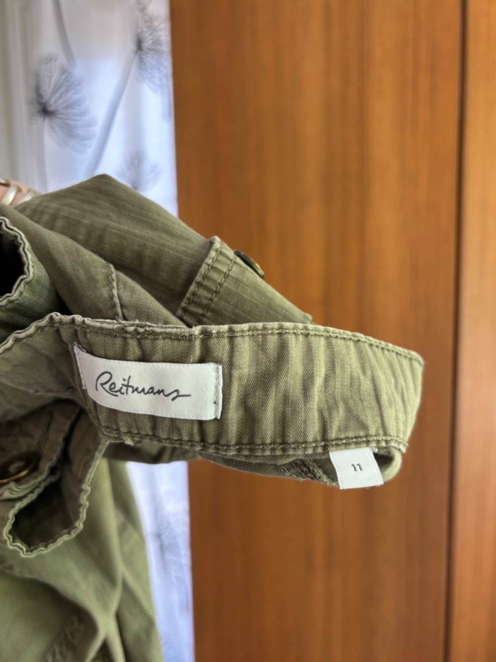 Reitmans Olive Green Cargo Utility Pants Multi Pocket Size 11 - Picture 7 of 9